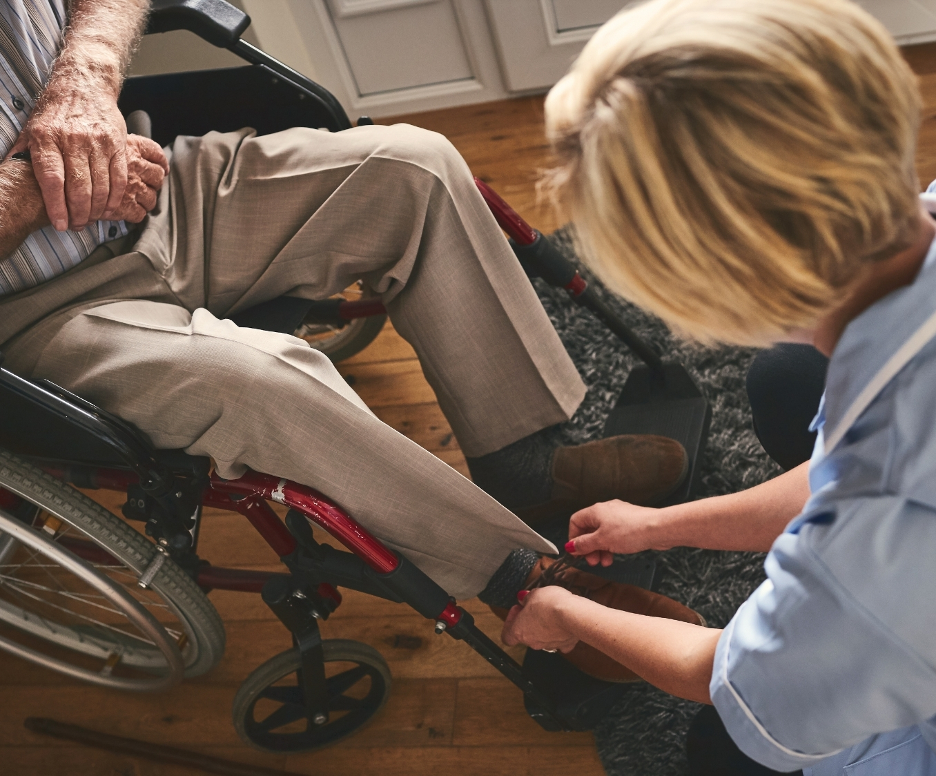 live-in-home-carer-jobs-in-west-midlands-lifted